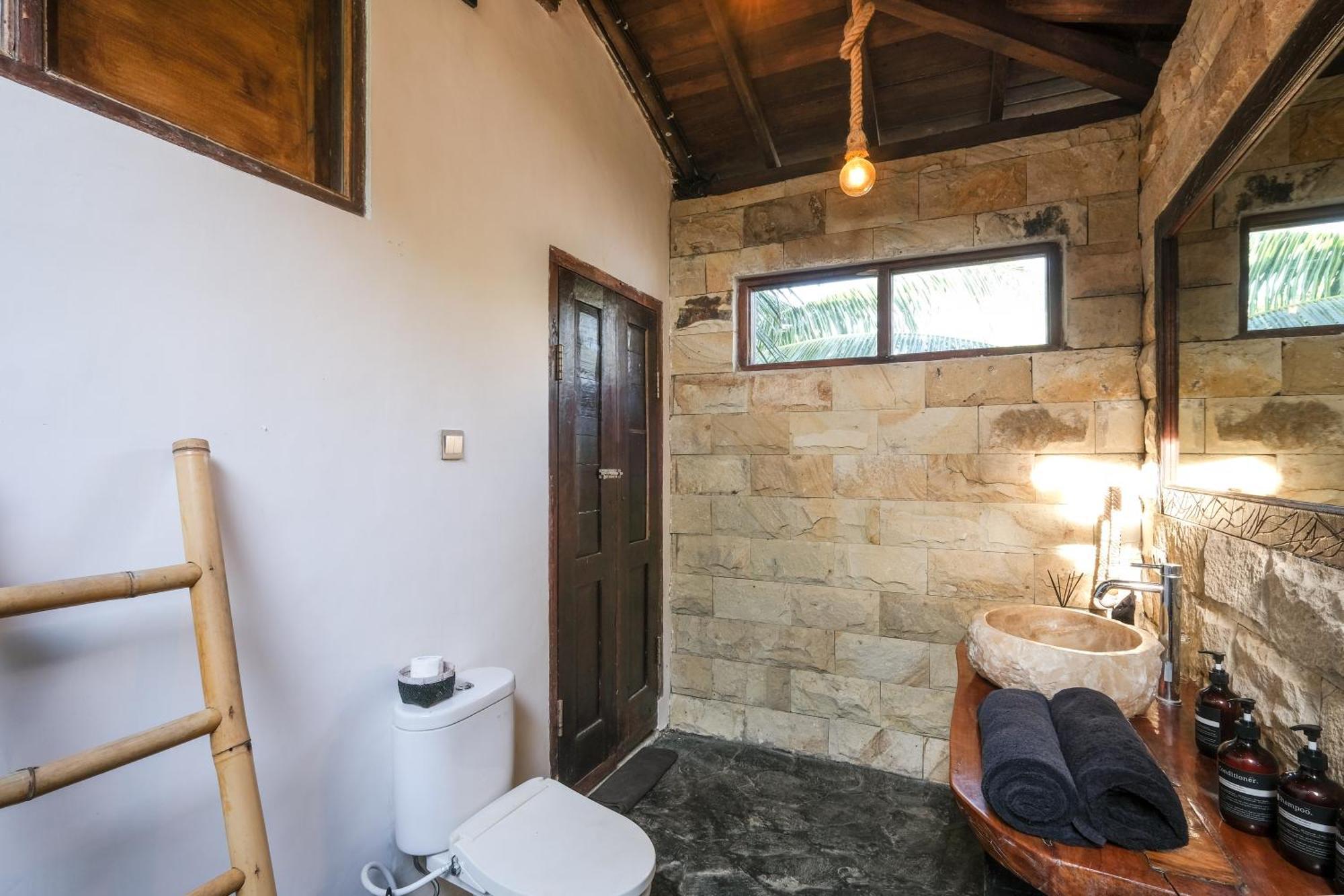 Ocean Bay Boutique Bungalows Uluwatu Esterno foto